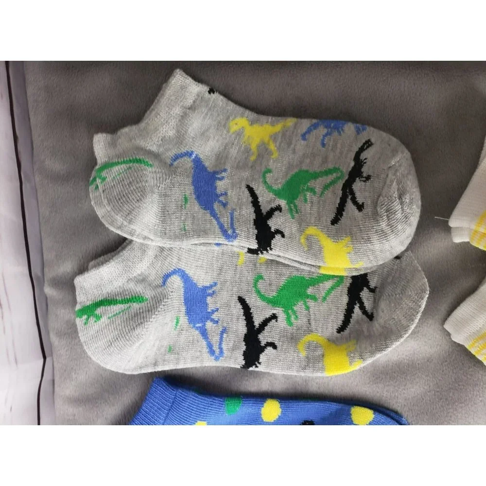 Boy Novelty‎ Dinosaur Striped Polka Dot Blue Gray Socks